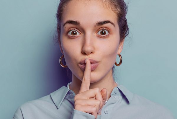 senales-problemas-dentales-sin-dolor